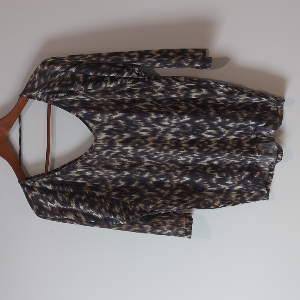 Express High Low Abstract Printed Lightweight Open Back Top